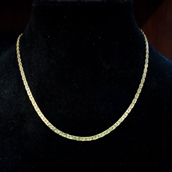 Necklace - Picture 1 of 1